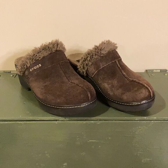 Crocs Furry Mules - Picture 3 of 8